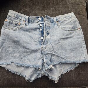 Levi's Jean Shorts Relaxed Fit Frayed Hem